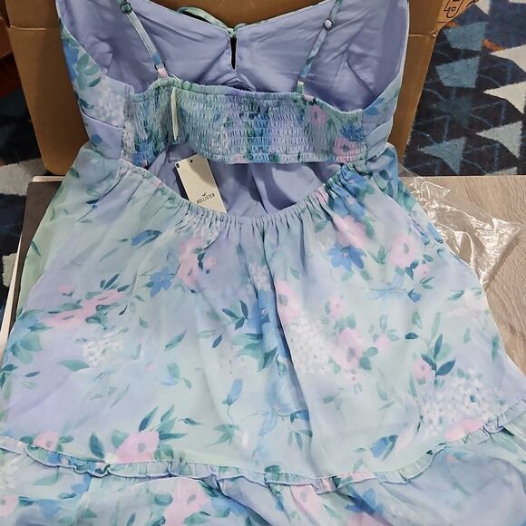 HOLLISTER Blue Floral Babydoll Mini Dress New Small Tall Msrp $50 - Picture 15 of 16